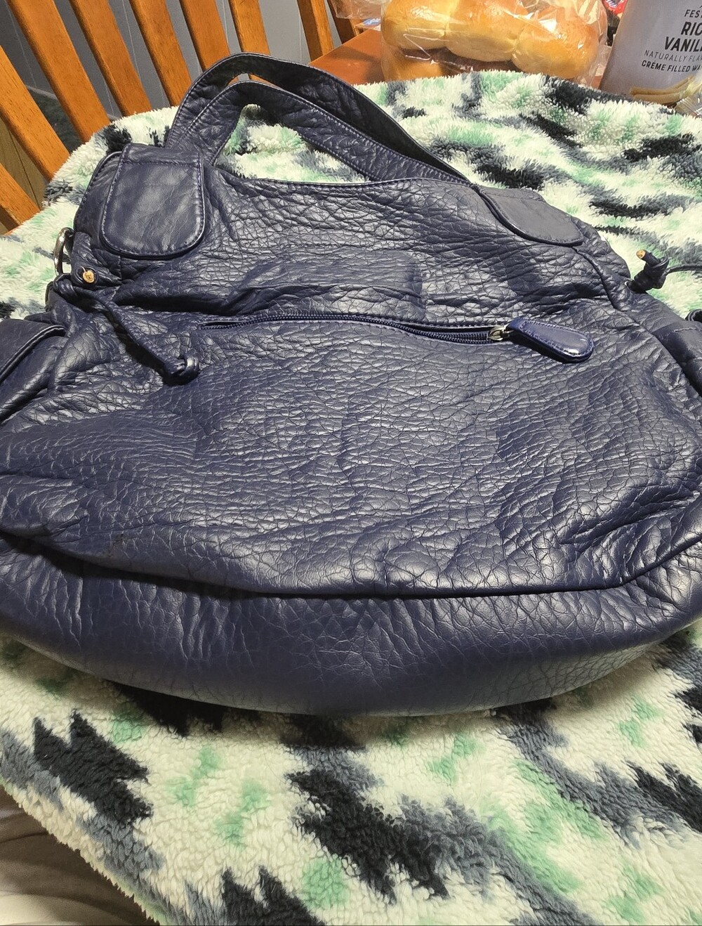 Ladies Dark Blue Hand Bag. Plenty Of Pockets With Zip Closures